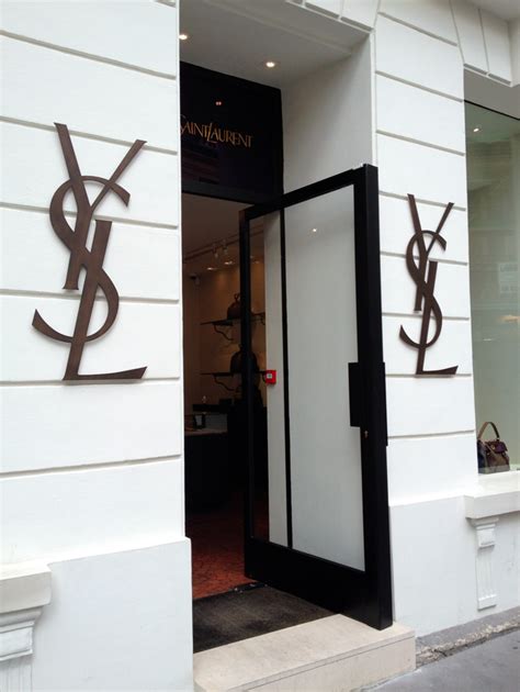 ysl tuxedo chemist warehouse|st laurent chemist warehouse.